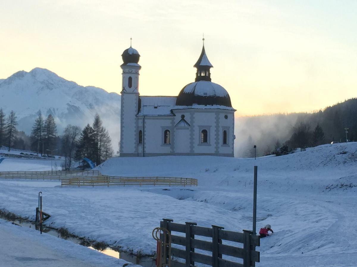 ホテル Chalet Sonneck ゼーフェルト・イン・チロル エクステリア 写真